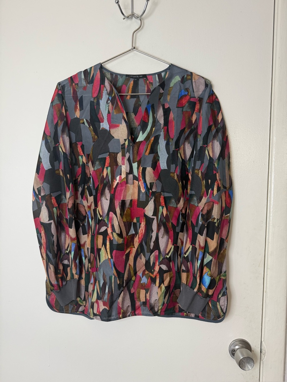 Lafayette 148 multicolor, abstract print, long sleeve, V-neck silk blouse L